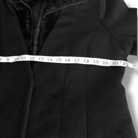 Jacqueline Conoir Wool Designer Coat Women's Sz 10 Modern Chic Jackie O Full Zip - Picture 9 of 10